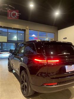 جيب جراند شيروكي